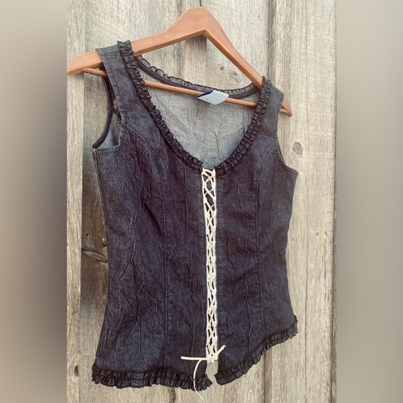 Tops - VINTAGE corset style lace up front denim sleeveless top size medium